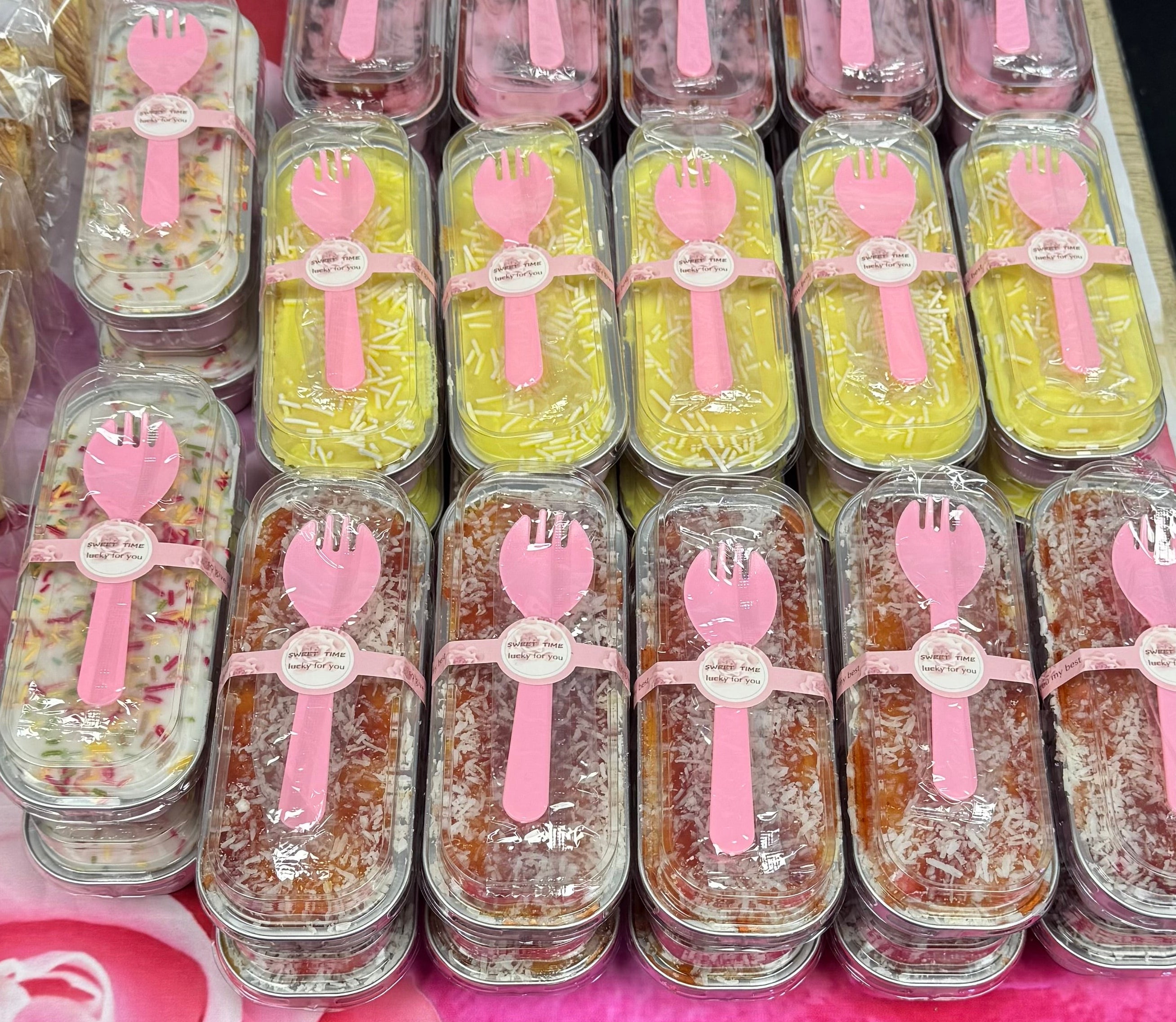 ***NEW*** Cake Tins