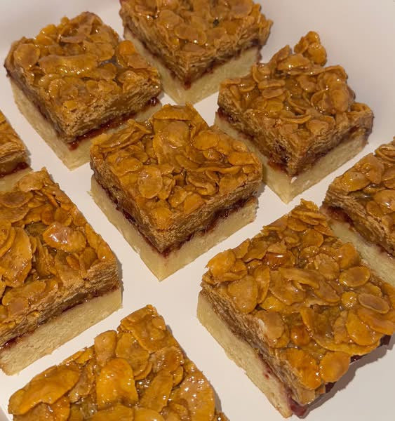 Whole Blondie Tray