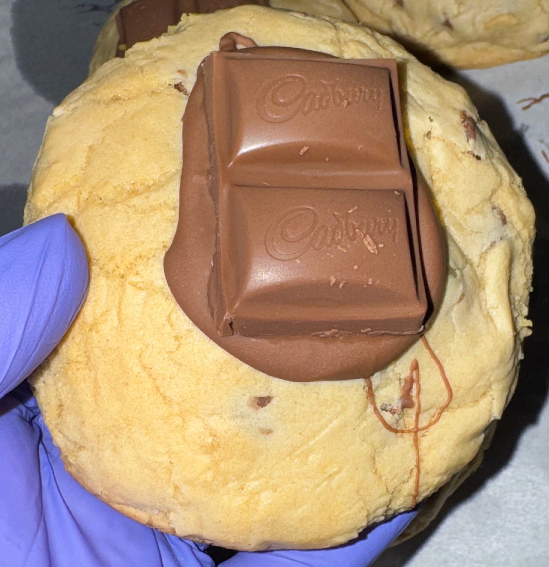 4 x Luxury Stuffed Cookies